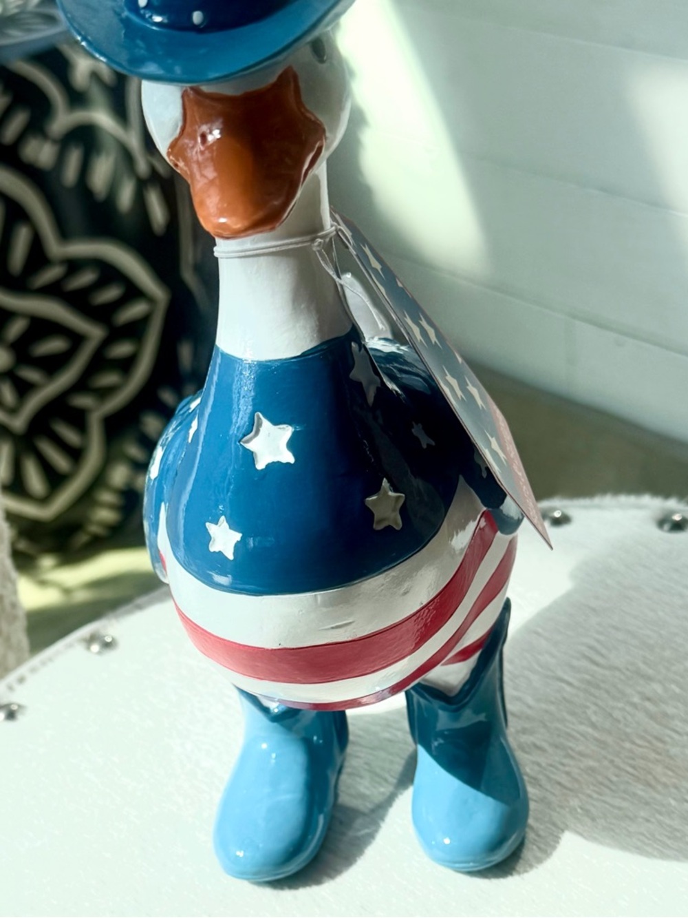 Duck Statue - Picture 4 of 7